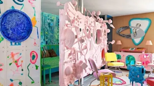 Designerul Doug Meyer a ales interioare creative cu trimitere la instalații de artă în propria locuință