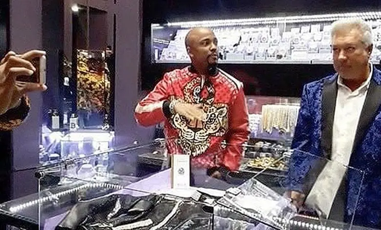 Jacheta de 10 de milioane de dolari