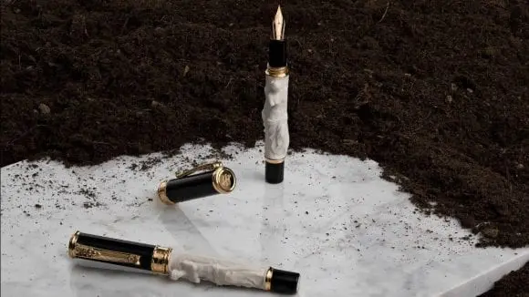 Stiloul Venus de Milo, o adevărată piesă de muzeu