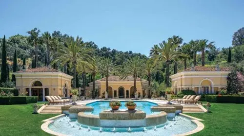 Topul celor mai scumpe proprietăți scoase la vânzare în lume