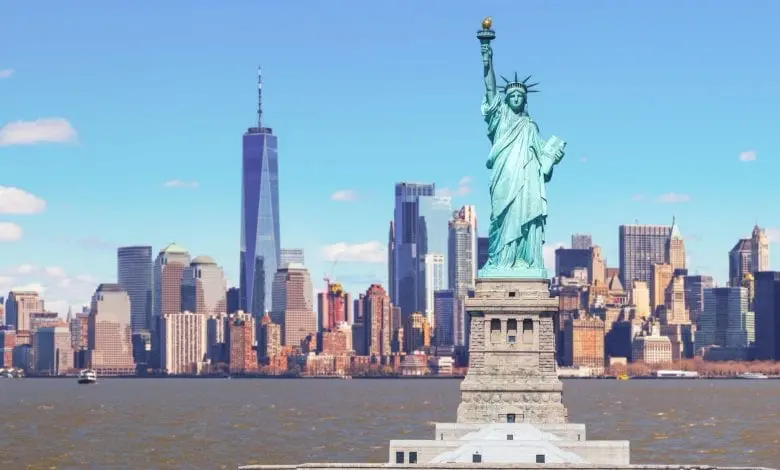 Raport: 2,7 milioane de persoane cu averi între 5 și 30 milioane de dolari