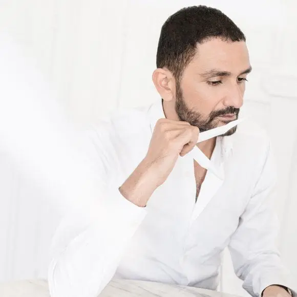 Când parfumeria franțuzească de lux întâlnește emoția creatoare, cu Francis Kurkdjian