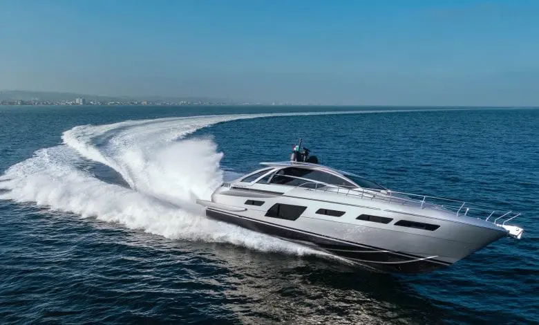 Pershing 7X | Performanța întâlnește luxul pe noul iaht Ferretti Group
