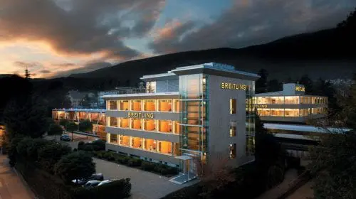 Producătorii de ceasuri de lux planifică redeschiderea fabricilor