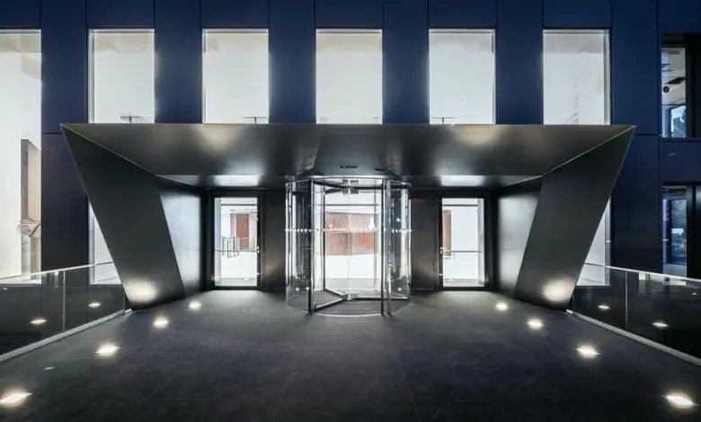 Soluția unică de fațadă Alukönigstahl pentru Ana Tower