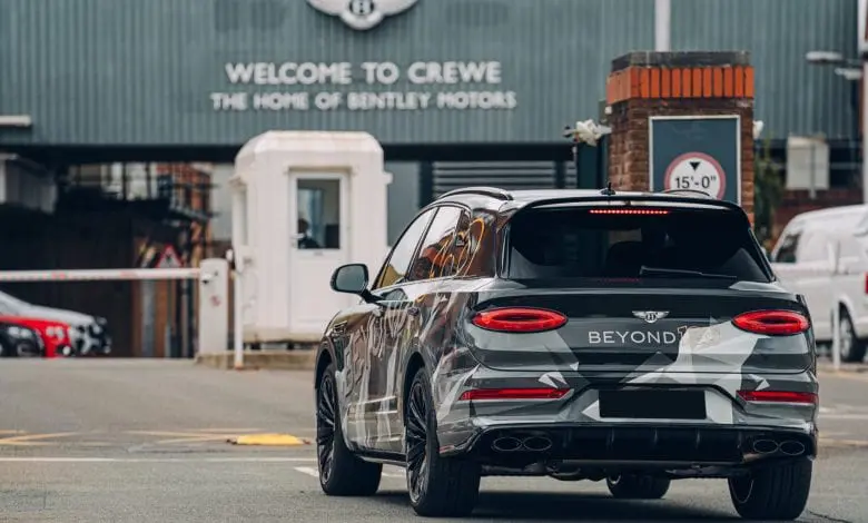 Poze spion cu noul Bentley Bentayga