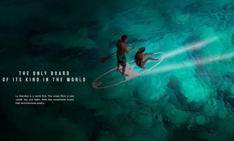 Le StandUp – Placă transparentă spectaculoasă, cu iluminare LED