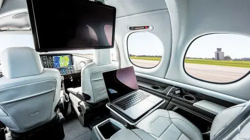 Cirrus G2 Vision vine cu un sistem autonom în stil Tesla care poate zbura acasă la simpla apăsare a unui buton