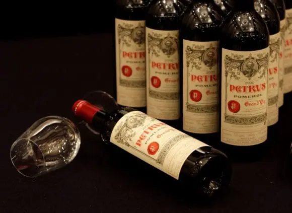 Acest vin a fost pe stația spațială internațională timp de 14 luni și acum se vinde cu 1 milion de dolari