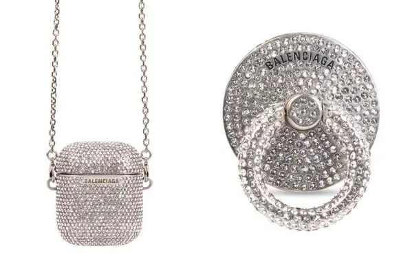 Balenciaga lansează o husă pentru AirPods de 1.700 de dolari