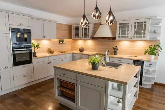 Descoperă configurațiile noastre! Configurație de tip „insulă” – KUXA studio