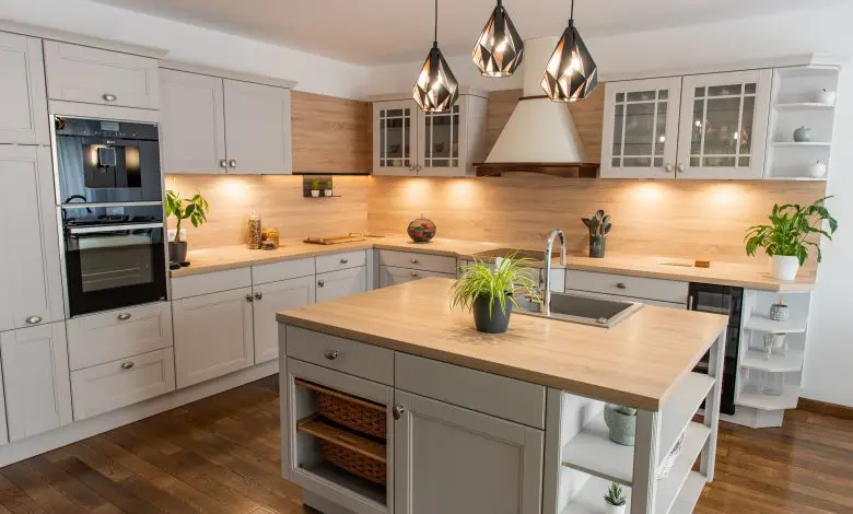 Descoperă configurațiile noastre! Configurație de tip „insulă” – KUXA studio