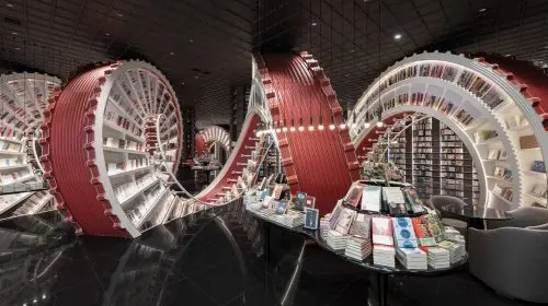 O librărie realizată în spirală este principala atracție din China