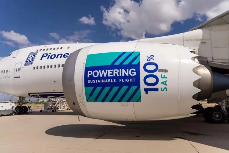 Boeing 747 Jumbo cu motoare Rols Royce a zburat cu combustibil de aviație 100% durabil