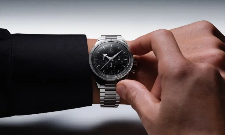 OMEGA începe 2022 cu un nou model din colecția Speedmaster