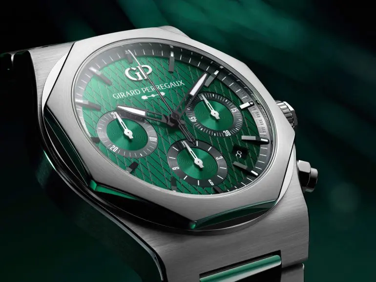 Girard-Perregaux Laureato Chronograph Aston Martin Edition
