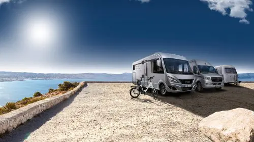 Mercedes-Benz – Fiți în trend! Alegeți excelența!