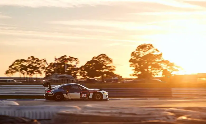 „MBEDDED” #4: Nou episod al documentarului video despre debutul în SUA al BMW M4 GT3 şi BMW Junior Team