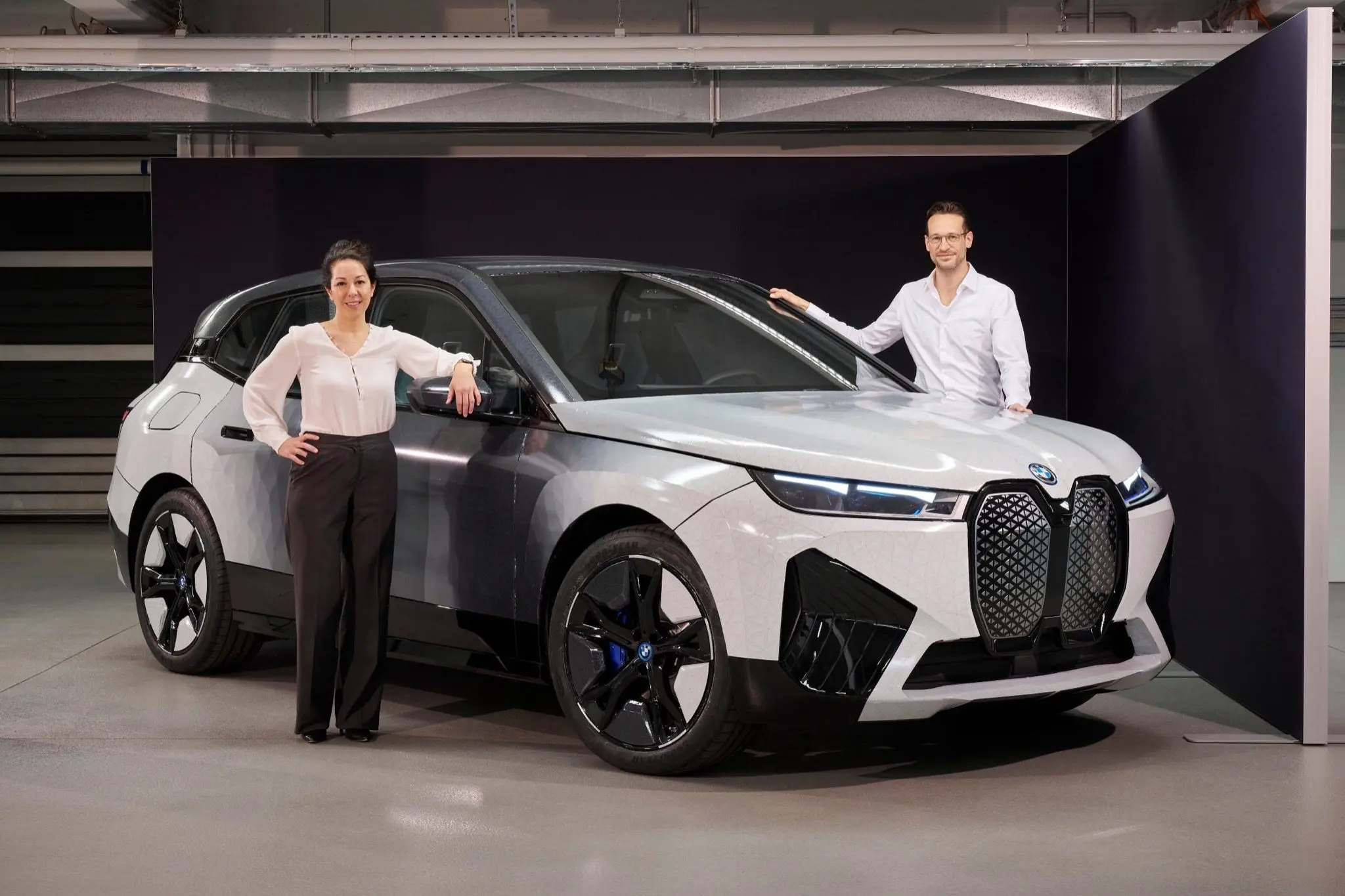 BMW iX Flow