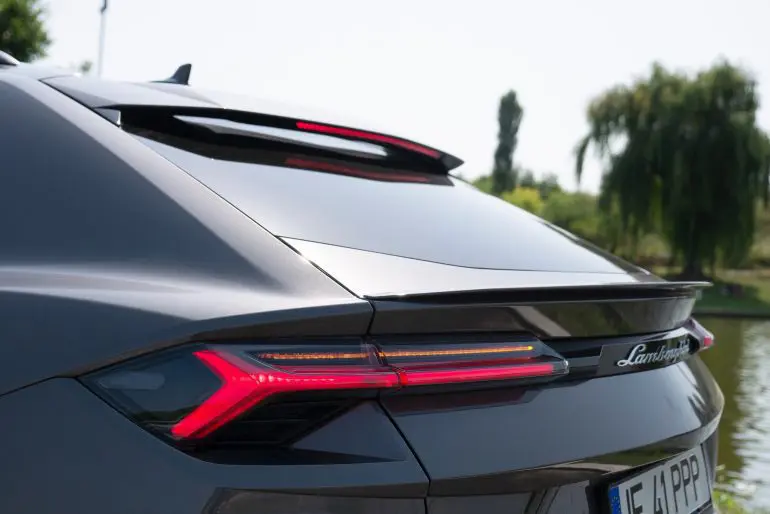 Test Drive Lamborghini Urus, primul vehicul utilitar Super Sport din lume
