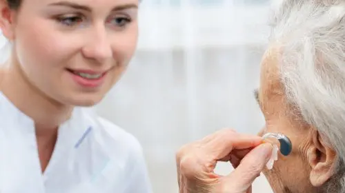 500 de milioane de oameni suferă de o formă de hipoacuzie. Cum îți recupereazi acuitatea auditivă?