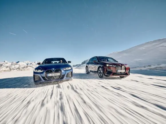 Primul sistem BMW xDrive electric la BMW iX şi BMW i4 M50