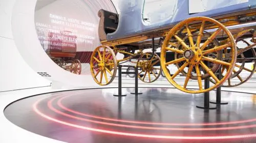O nouă călătorie în timp cu Future Heritage Portal la Muzeul Porsche