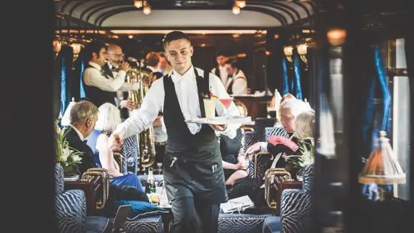 Sărbătoriți cu Veuve Clicquot într-o călătorie ca în povești între Franța și Italia: Venice Simplon-Orient-Express