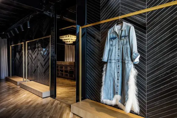 Andra Olaru: „Moda este despre libertate, deși noi vorbim mai mereu despre o dictatură a tendințelor”