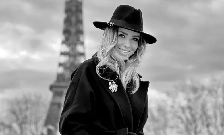 Raluca Bratu: „Ar trebui să purtăm ce ne identifică, ce ne definește ca stil, ce suntem noi”