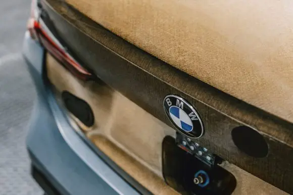BMW i Ventures investeşte în compozite de înaltă performanţă realizate din fibre naturale