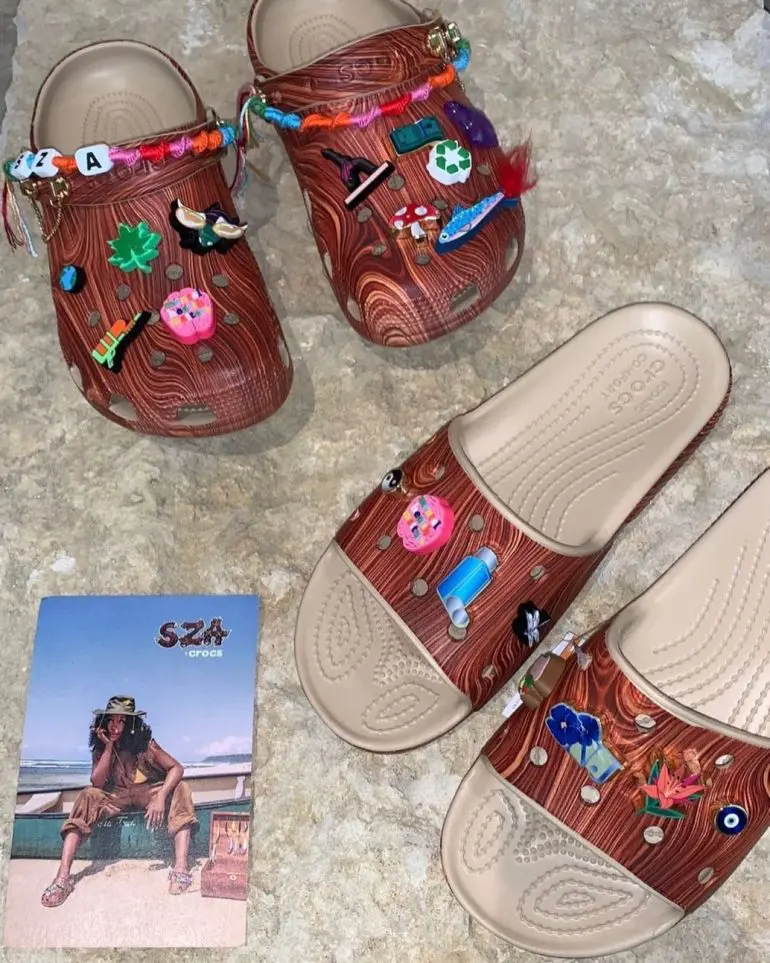 crocs