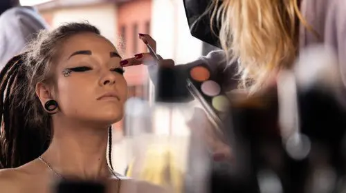 Pe platforma HBO Max este disponibil începând de astăzi, 6 aprilie, episodul 7 din  ONE TRUE SINGER