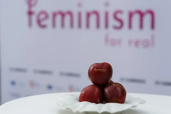 Cele mai populare femei din România din toate timpurile