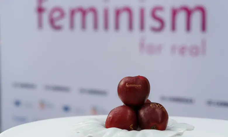 Cele mai populare femei din România din toate timpurile