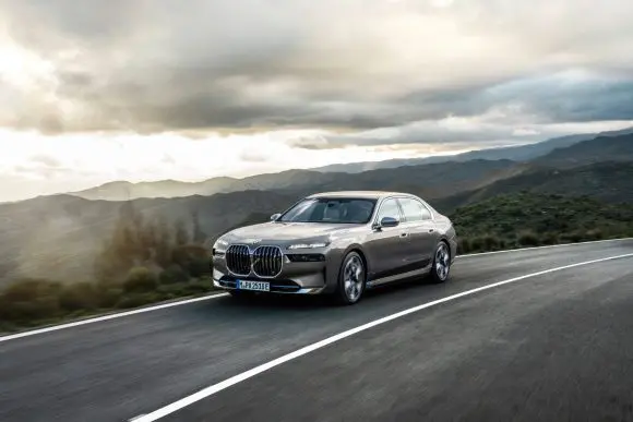 Noul BMW i7 disponibil pentru precomenzi în România