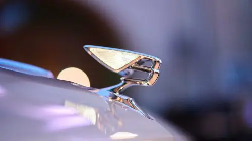 Cel mai eficient Bentley produs vreodată, Flying Spur Hybrid, a fost lansat în România