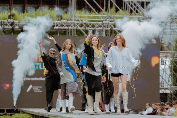 EC Fashion Unplugged, prima colecție slow fashion a unui festival din România, lansată oficial