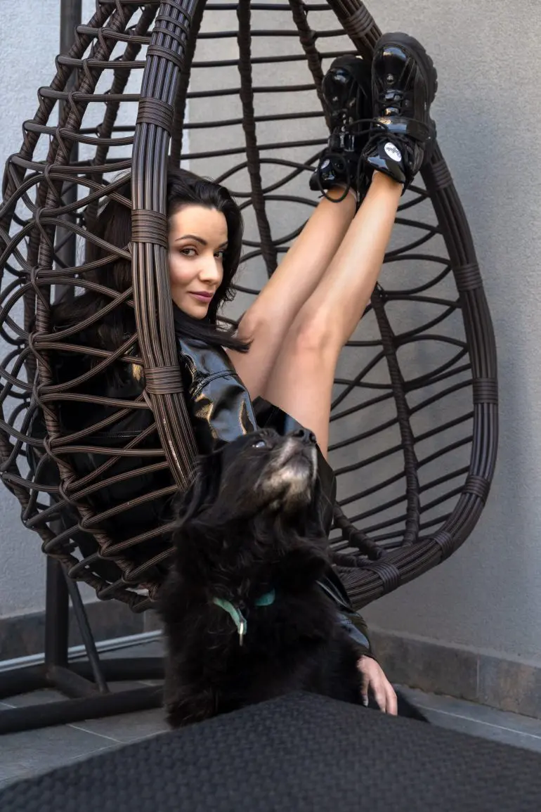Anca Dinicu