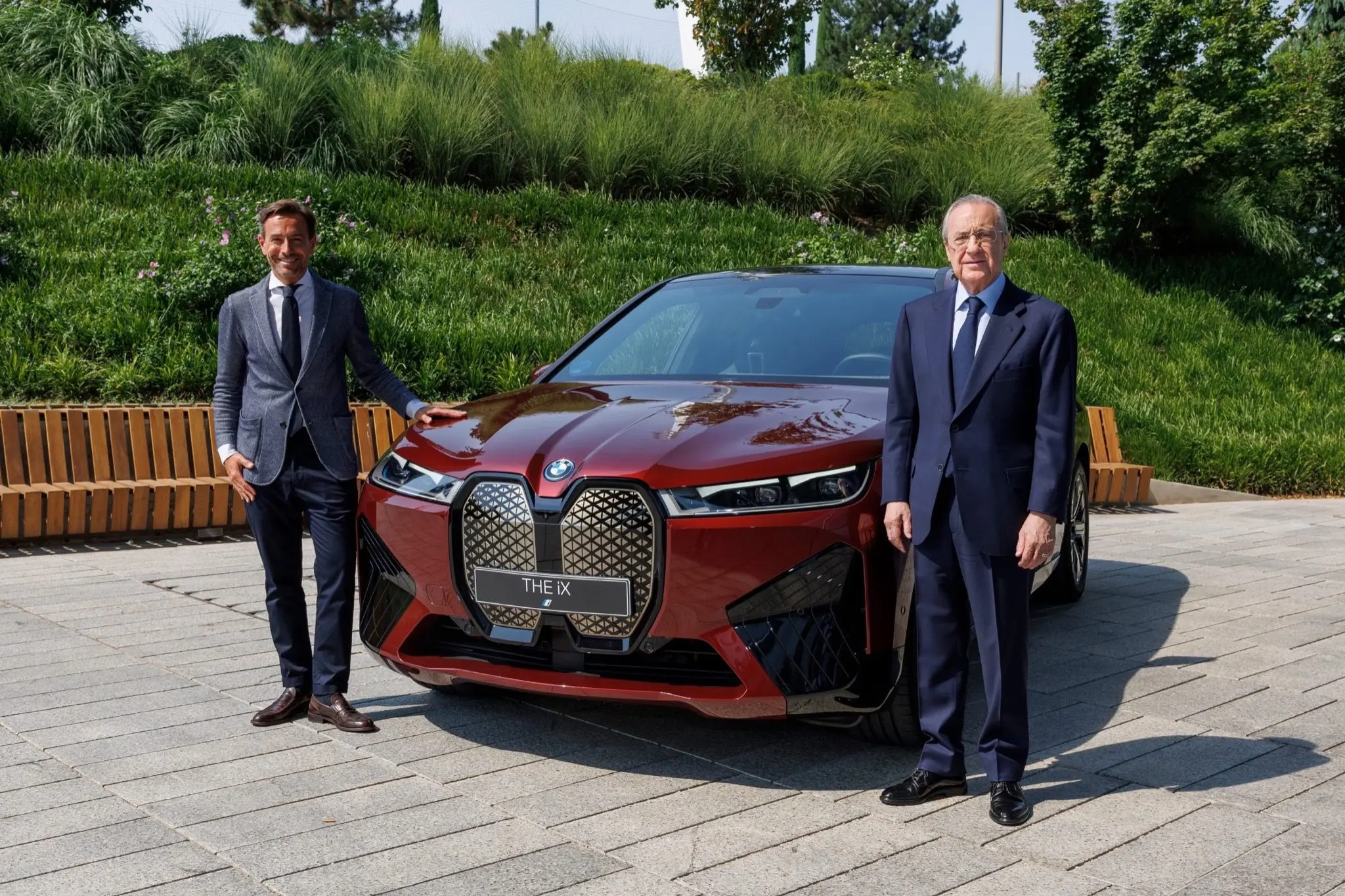 BMW Spania și Real Madrid încheie un acord pentru mobilitatea viitorului, dezvoltare durabilă și diversitate