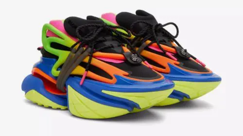 Balmain mizează pe volum cu noul model de încălțăminte