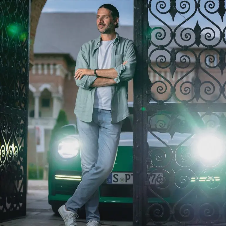 Vernisajul Dreamers.On. by Porsche, impact major la Art Safari în București