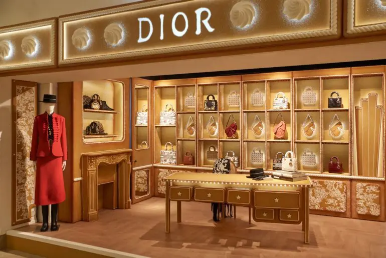 Dior