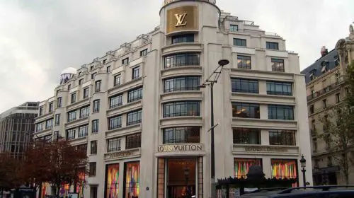 Louis Vuitton transformă sediul principal în hotel