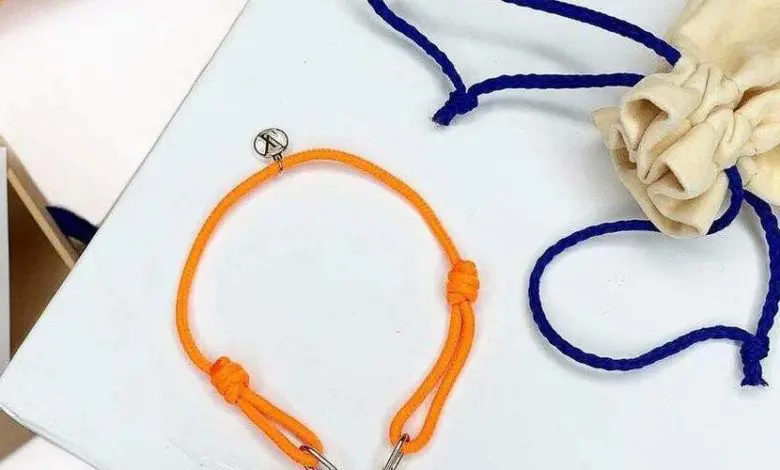 Louis Vuitton a dezvăluit o colecție de brățări create de Virgil Abloh