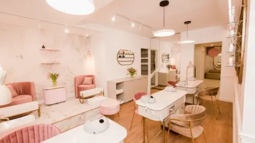 S-a deschis cel mai nou BEAUTY SPOT din București: The Clinique Hair & Beauty