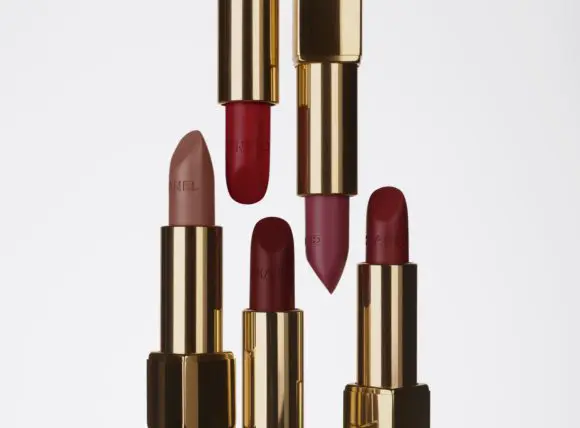 Rouge Allure Velvet by Chanel