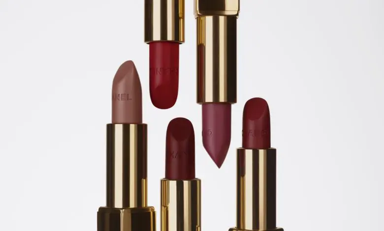 Rouge Allure Velvet by Chanel