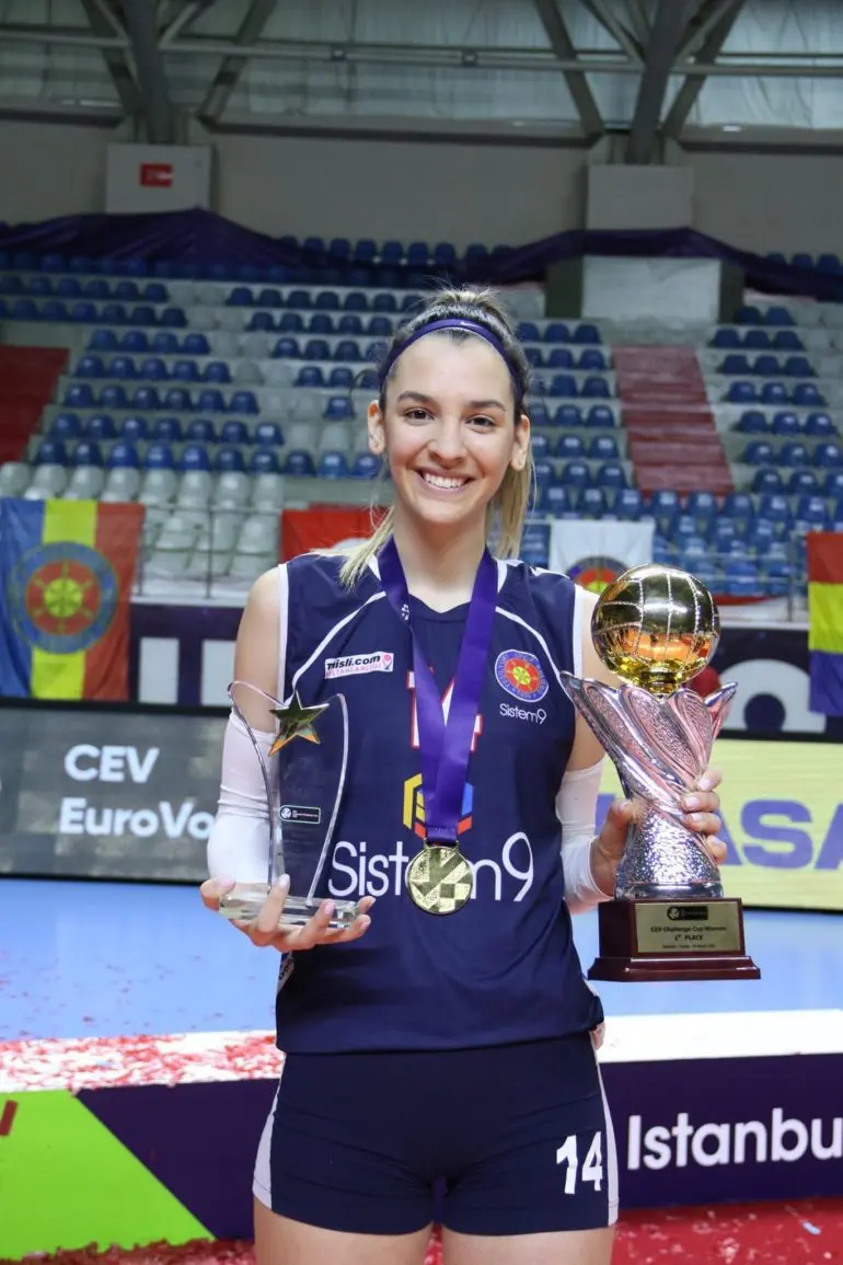Alexia Căruțasu