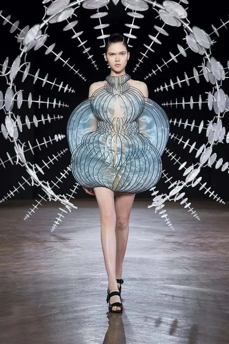 haute couture